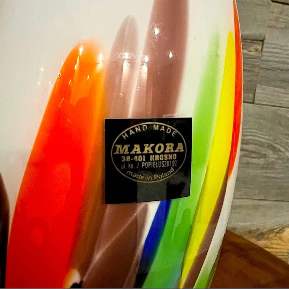 Polish Handblown Glass Vase - Beautiful Home Decor - Picture 8 of 14